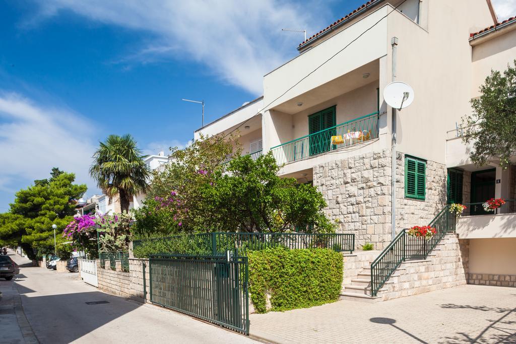 Apartment Nevia Makarska Rum bild