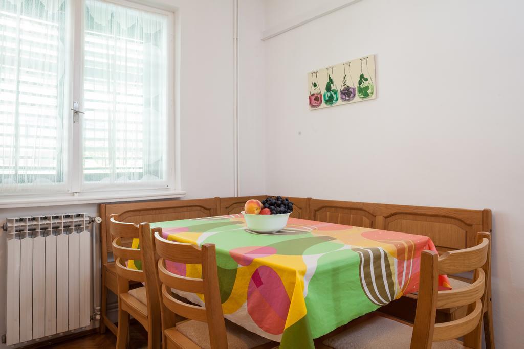Apartment Nevia Makarska Rum bild