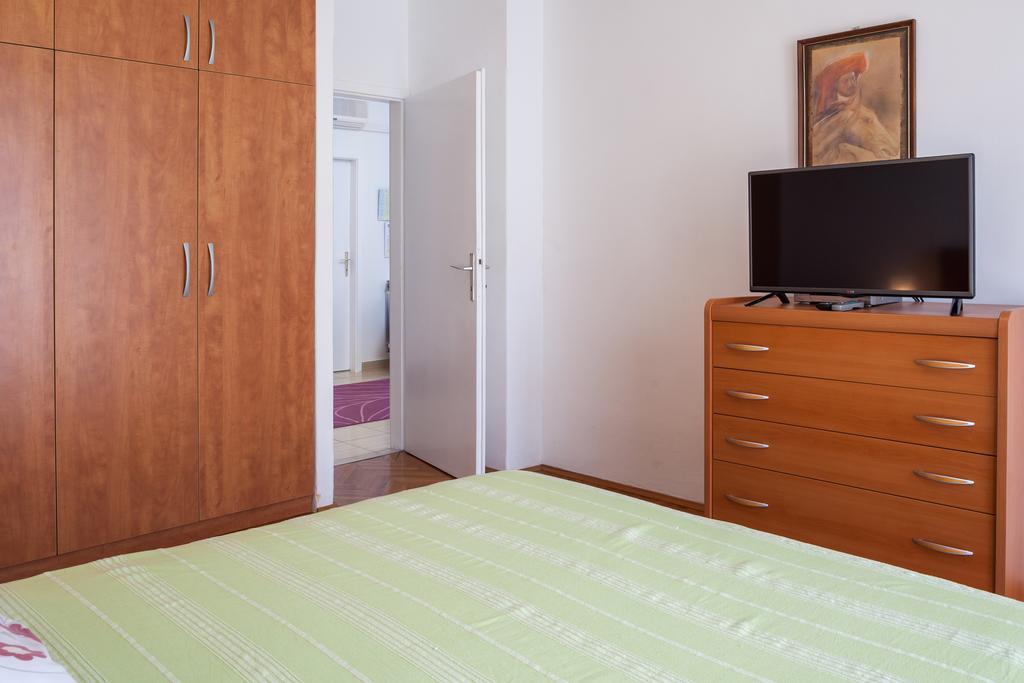 Apartment Nevia Makarska Rum bild