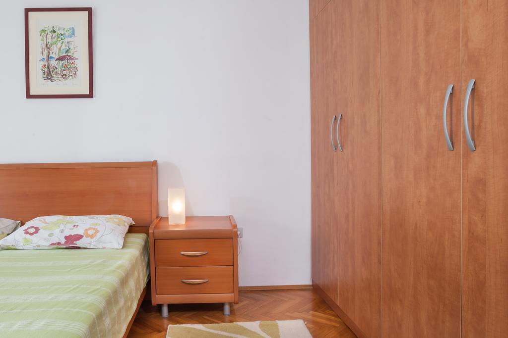 Apartment Nevia Makarska Rum bild