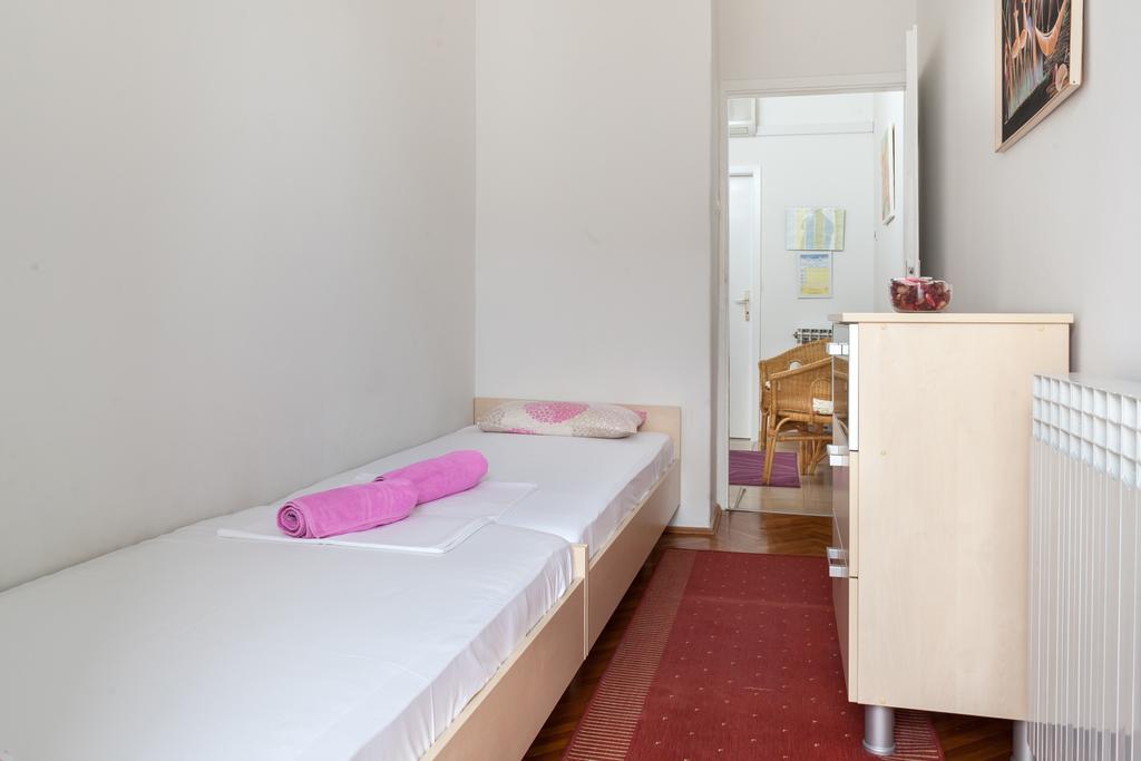 Apartment Nevia Makarska Rum bild